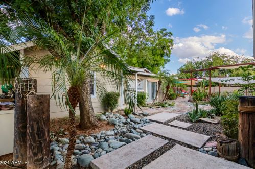 18824 30th St, Phoenix AZ  85050-3412 exterior