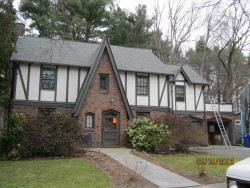 18 Cochituate Rd, Newton, MA 02461-1404