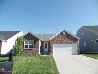 5514 Bannon Crossings Dr, Louisville KY  40218-5013 exterior