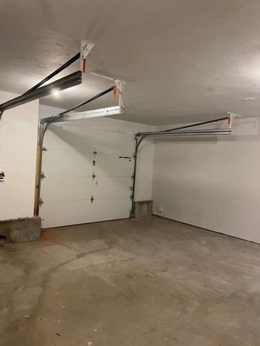 505 Salisbury St, Worcester MA  01609-1307 exterior