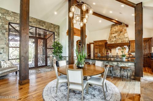 2366 Westview Trl, Park City UT 84098-6342 exterior