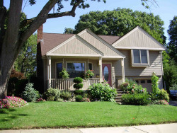 126 Adams Ave, Newton, MA 02465-1004