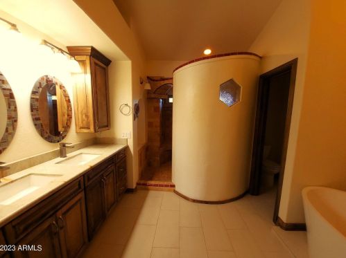 16410 37th Way, Phoenix AZ  85048-7947 exterior