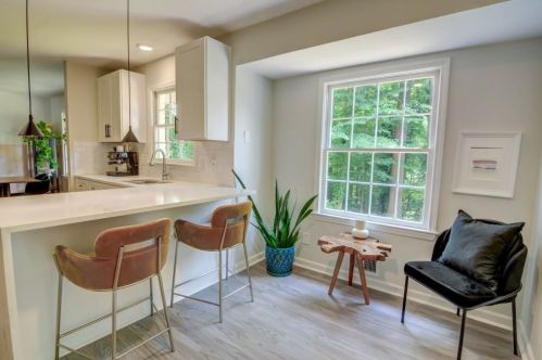 2420 Leisure Lake Dr, Atlanta GA  30338-5319 exterior