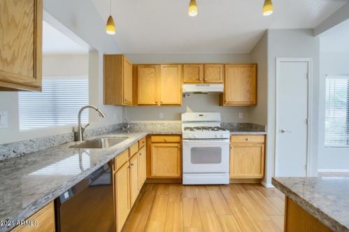 25830 64th Ave, Phoenix AZ  85083-1014 exterior