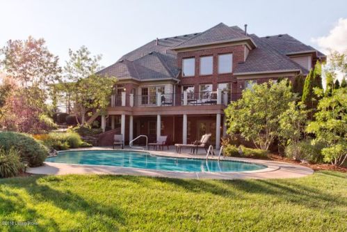 2128 Highland Springs Pl, Louisville, KY 40245-5308