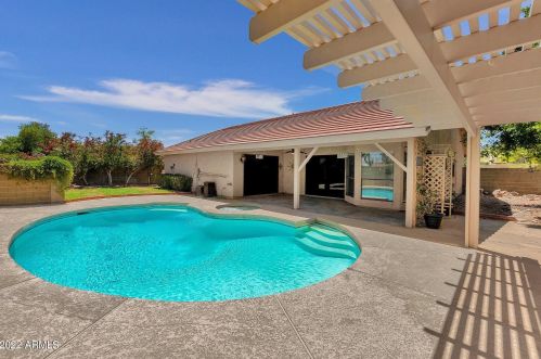 13001 38th St, Phoenix, AZ 85044-3861