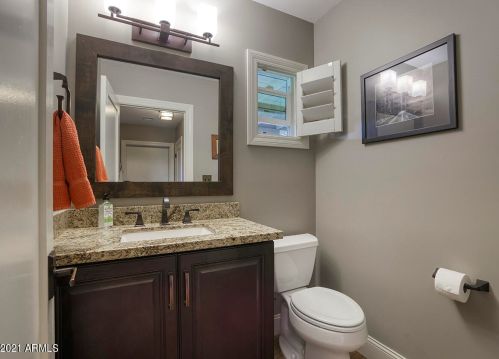 2728 Amelia Ave, Phoenix AZ 85033-3405 exterior