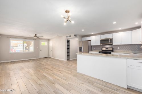 3607 Crocus Dr, Phoenix AZ 85032-5420 exterior