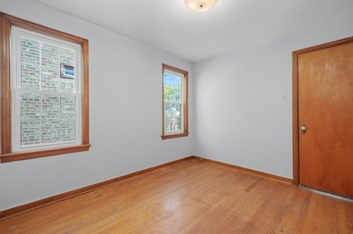 3709 Oak Park Ave, Forest View IL 60402-3902 exterior