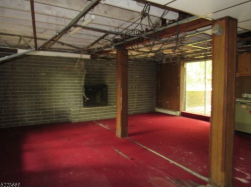 42 Smt Dr, Wantage NJ 07461-1239 exterior