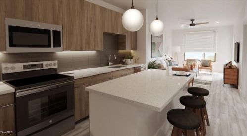 400 Earll Dr, Phoenix AZ  85012-4315 exterior