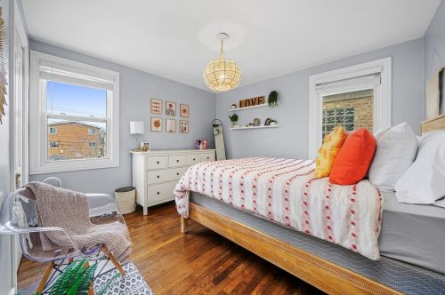 1844 Maple Ave, Forest View IL 60402-1252 exterior