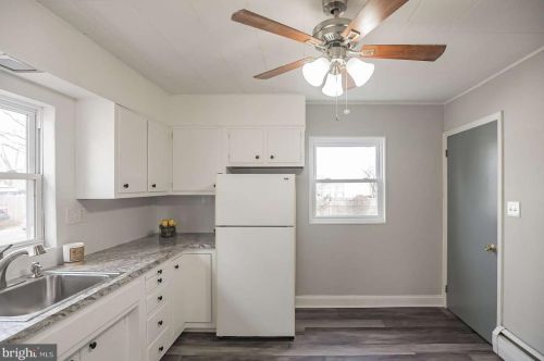 1635 Delaware St, West Deptford NJ 08066-1416 exterior