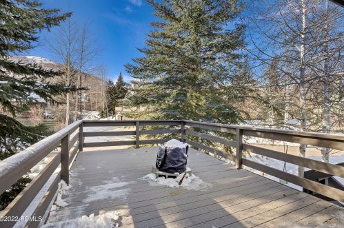 3036 Fawn Dr, Park City UT 84098-5368 exterior