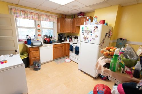 480 Salisbury St, Worcester MA 01609-1307 exterior