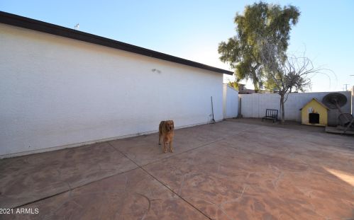 1932 Alta Vista Rd, Phoenix AZ 85041-5443 exterior