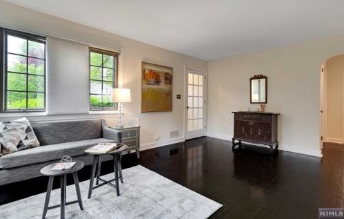 14 Day Ave, Tenafly NJ  07670-1502 exterior