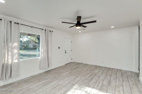 2217 28th Pl, Phoenix AZ  85008-2809 exterior