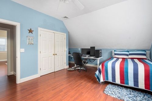 2276 Cedar St, Dighton MA 02715-1035 exterior