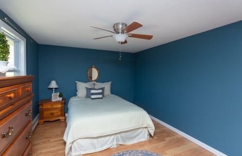 455 Vernon St, East Bridgewater MA 02324-2228 exterior