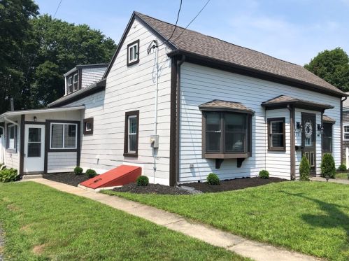 71 Gibbs Ave, Wareham MA  02571-1440 exterior