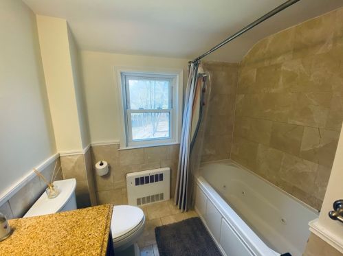 379 Cedar St, Dedham MA 02026-3221 exterior