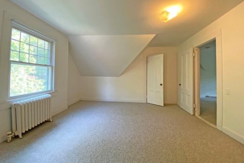 117 Mount Vernon St, Newton MA 02465-2559 exterior