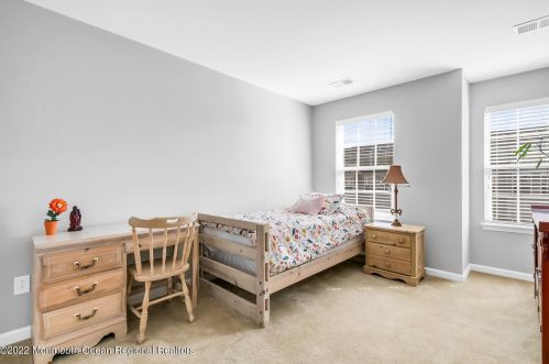 42 Kyle Dr, Tinton Falls NJ  07712-7536 exterior