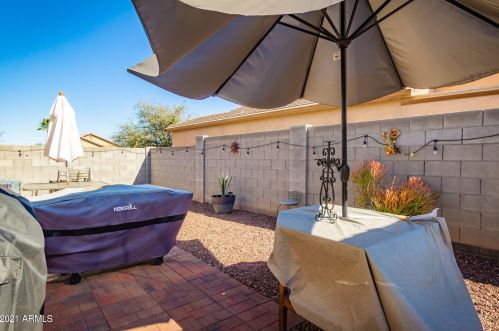 1207 Carson Rd, Phoenix AZ 85041-6615 exterior