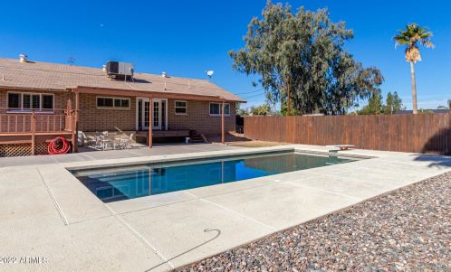 18739 30th St, Phoenix AZ  85050-3409 exterior