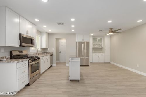 13001 29th Pl, Phoenix AZ  85032-6511 exterior