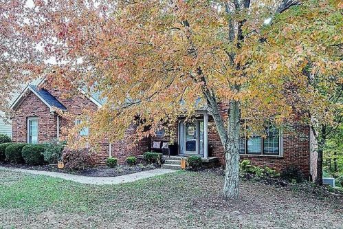 15004 Glendower Dr, Louisville KY  40245-5704 exterior