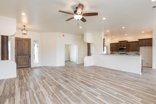 40532 3rd Ave, Phoenix AZ 85086-7203 exterior