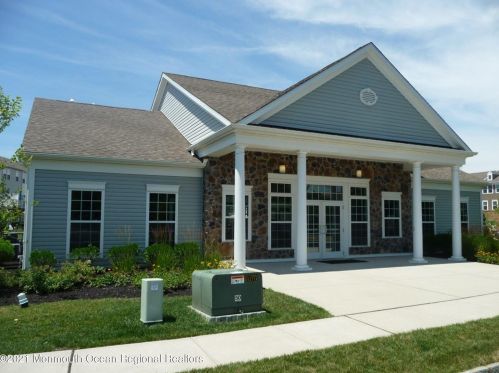 127 Waypoint Dr, Tinton Falls NJ 07724-2185 exterior