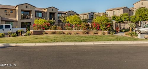 3900 Baseline Rd, Phoenix AZ 85042-6357 exterior