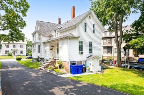 53 Cedar St, Taunton MA 02780-3131 exterior