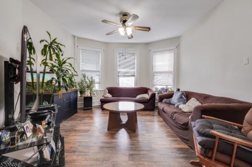 65 Halstead St, Kearny NJ 07032-2077 exterior