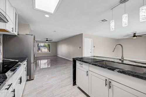 3309 Cholla St, Phoenix AZ 85029-3817 exterior