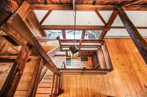 256 Mt Blue St, Hingham MA 02061-1010 exterior