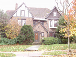 16 Converse Ave, Newton, MA 02458-2504