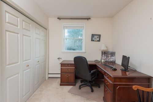 25 Chris John Way, East Bridgewater MA 02324-3029 exterior