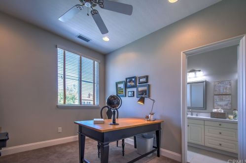 11 Oroville, Irvine CA 92602-0922 exterior