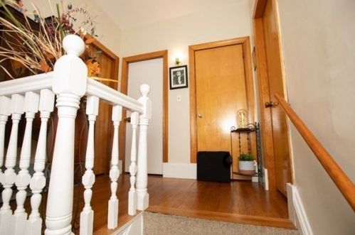 27 Prescott Ave, Chelsea MA 02150-2113 exterior