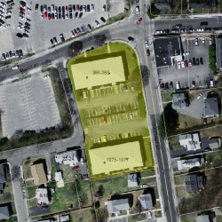 1075 Chestnut St, Newton MA 02464-1355 aerial view