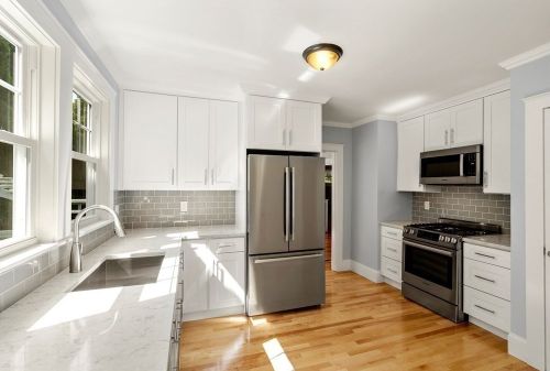 542 Eliot St, Milton MA 02186-1636 exterior