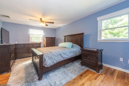 31 Courtland Dr, Wantage NJ  07461-1711 exterior