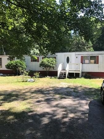 82 Gammons Rd, New Bedford, MA 02743-1204