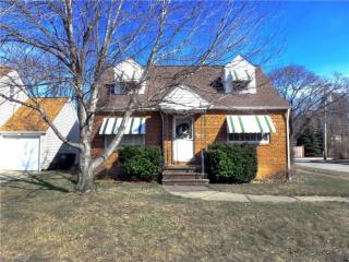1359 Parkview Dr, Cleveland, OH 44124-2401