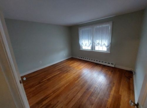 203 Delmont Ave, Worcester MA 01604-2136 exterior